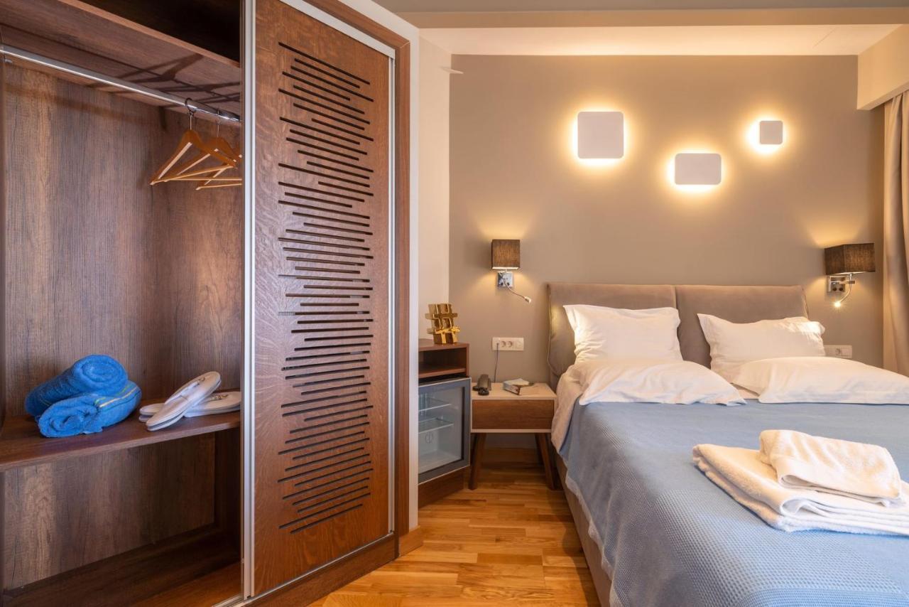 Panorama Exclusive Suites Parga Esterno foto